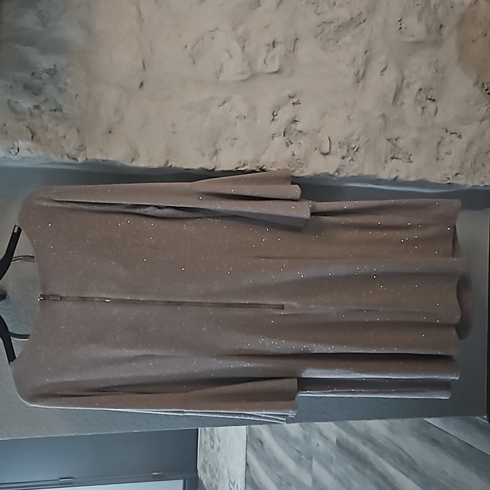Jessica H Evening Dress - Picture 3 of 8
